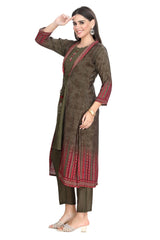 Embroidery Kurta With Stylish Full-sleeve Digital Print Silk Jacket And Pant