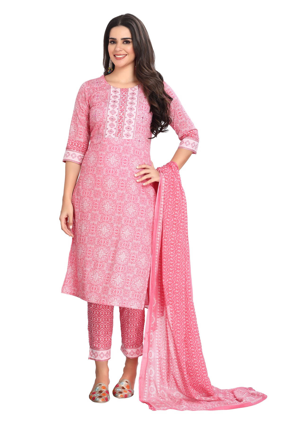 Geometrical Print Cotton Kurta Set with Silver Foil Highlighted Dupatta