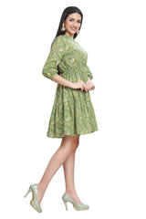 Green Cotton Short Kurti with Mandarin Collar and Floral Print