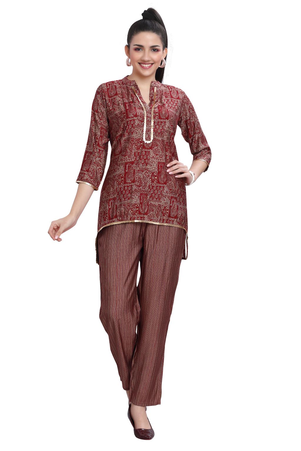 Maroon Silk Collar neck paisley print Kurta with pant