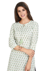 White Cotton Kurti: Straight Cut with Pastel Flower Buti Print for Women